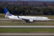 United Airlines Boeing 737-924(ER) (N77431) at  Washington - Dulles International, United States