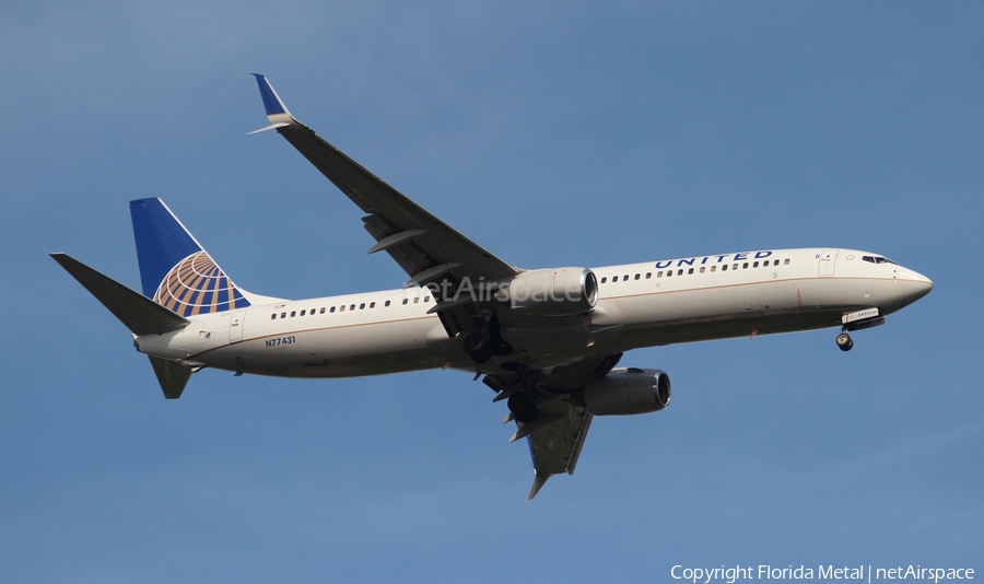 United Airlines Boeing 737-924(ER) (N77431) | Photo 406829