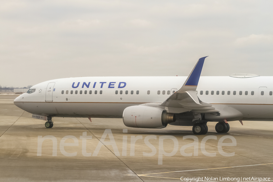United Airlines Boeing 737-924(ER) (N77431) | Photo 426869