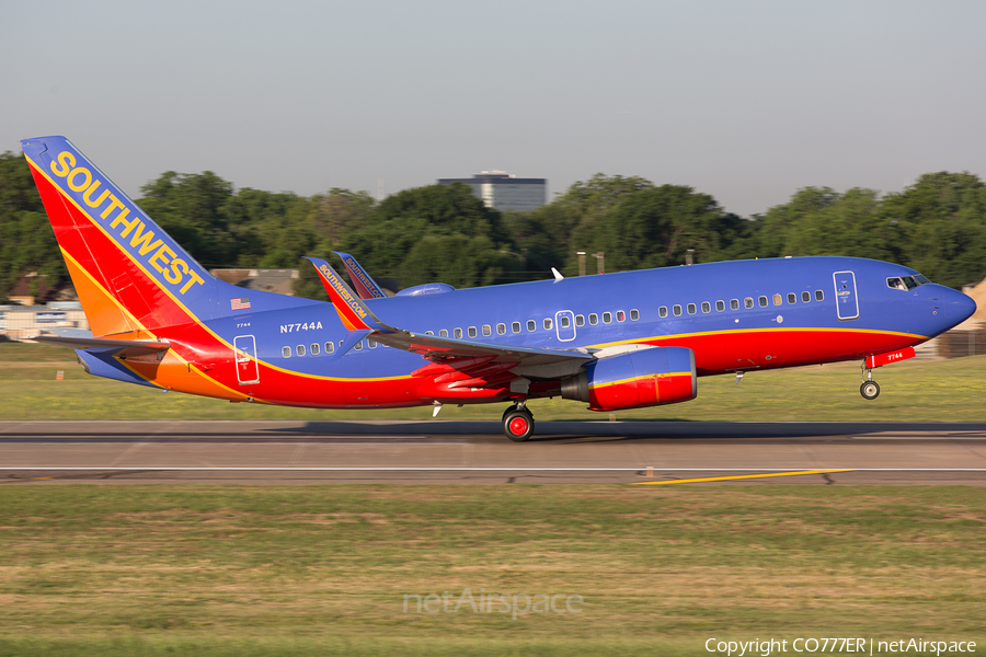 Southwest Airlines Boeing 737-7BD (N7744A) | Photo 162811