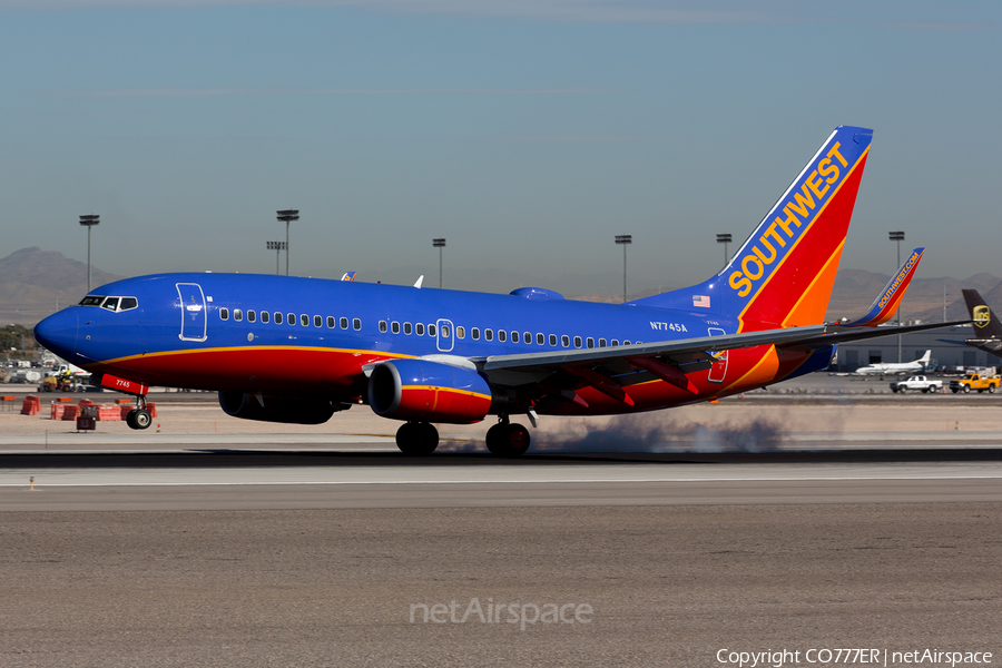 Southwest Airlines Boeing 737-7BD (N7745A) | Photo 79899