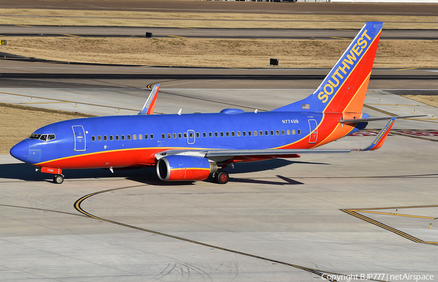 Southwest Airlines Boeing 737-7BD (N7749B) | Photo 419367