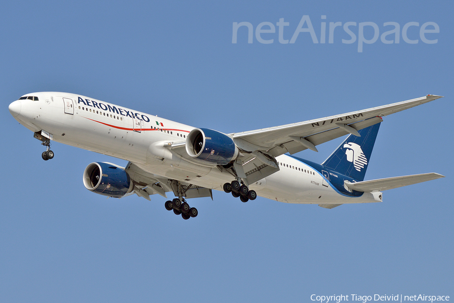 AeroMexico Boeing 777-2Q8(ER) (N774AM) | Photo 329576