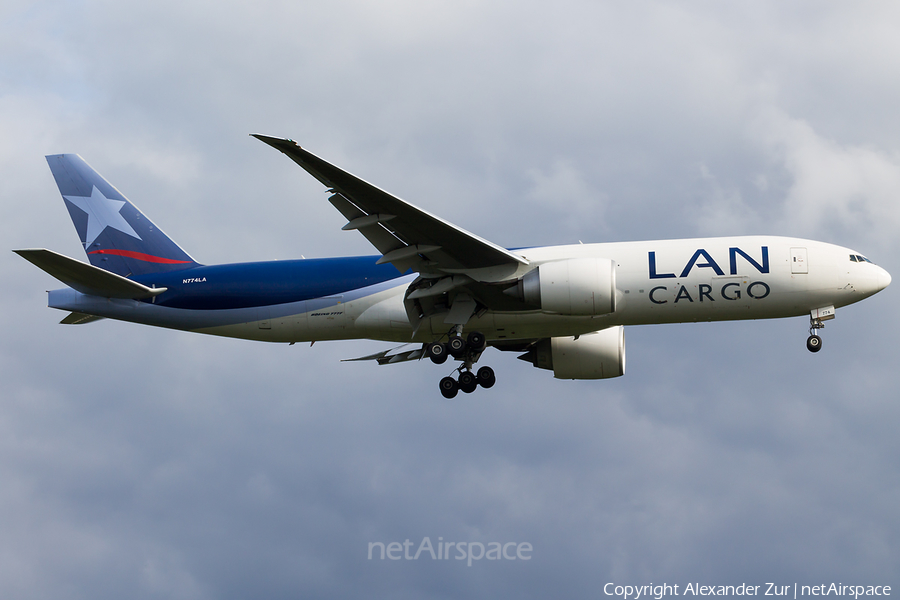 LAN Cargo Boeing 777-F6N (N774LA) | Photo 372521