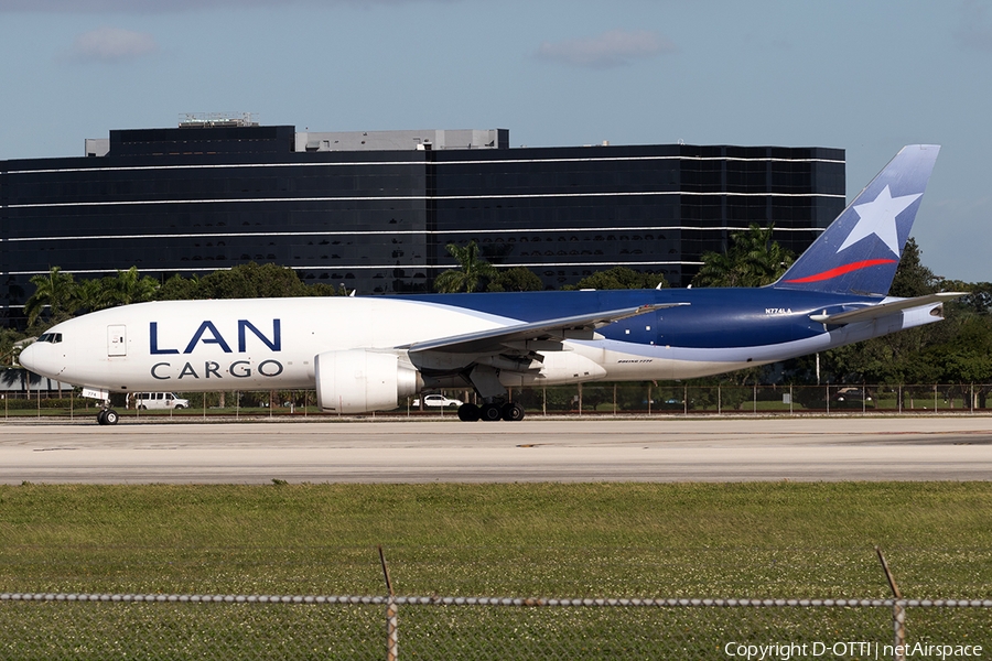 LAN Cargo Boeing 777-F6N (N774LA) | Photo 137322