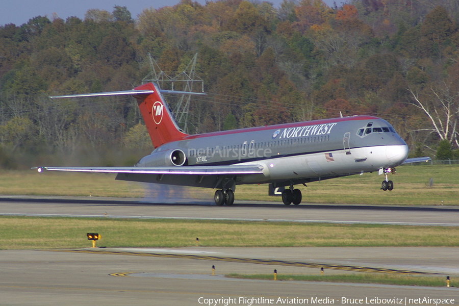 Northwest Airlines McDonnell Douglas DC-9-51 (N774NC) | Photo 184374