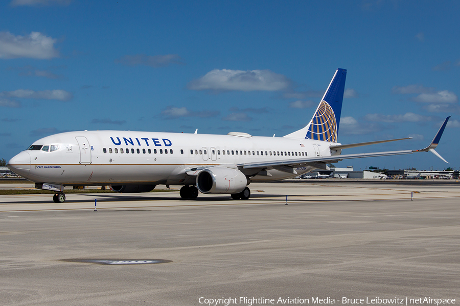 United Airlines Boeing 737-824 (N77518) | Photo 153789