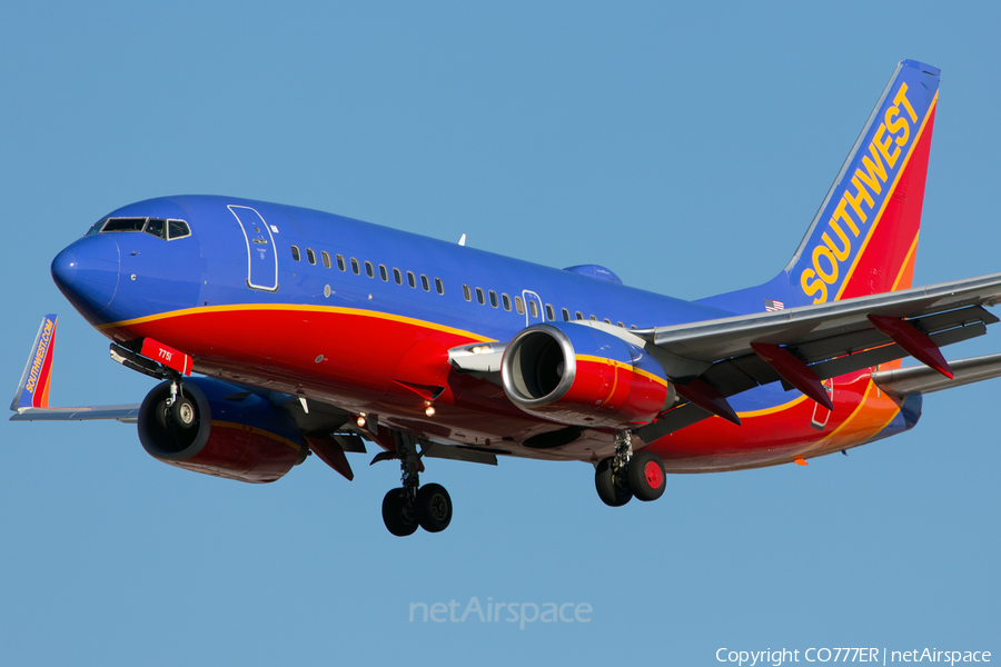 Southwest Airlines Boeing 737-7BD (N7751A) | Photo 231576