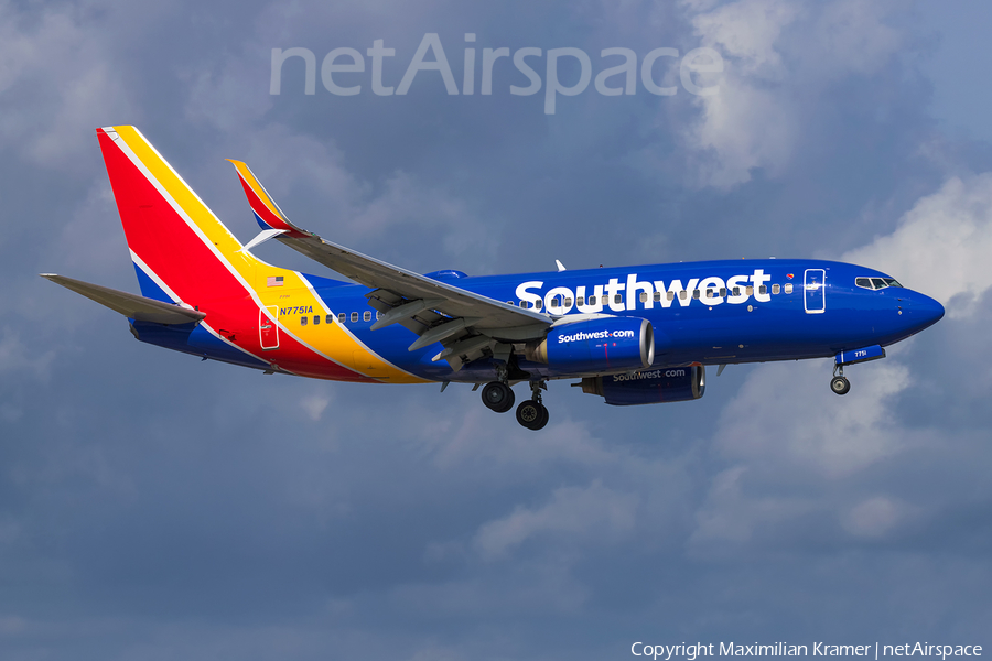 Southwest Airlines Boeing 737-7BD (N7751A) | Photo 563541