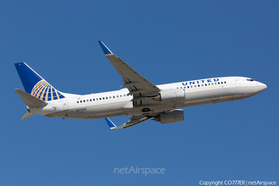 United Airlines Boeing 737-824 (N77520) | Photo 43738