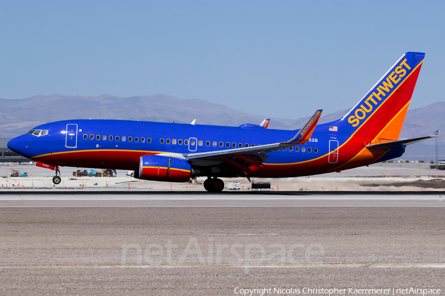 Southwest Airlines Boeing 737-7BD (N7752B) | Photo 127197