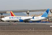 United Airlines Boeing 737-9 MAX (N77544) at  Phoenix - Sky Harbor, United States