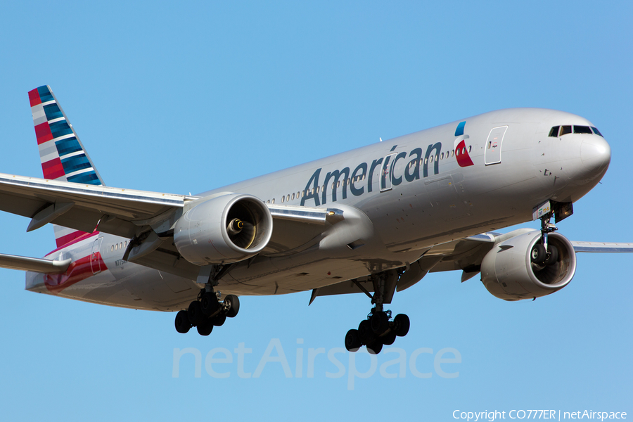 American Airlines Boeing 777-223(ER) (N775AN) | Photo 62538