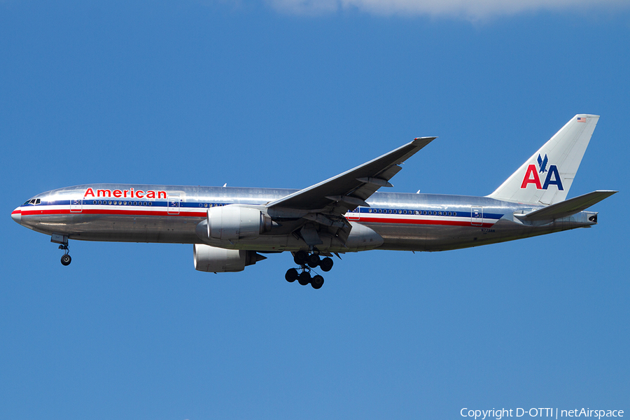 American Airlines Boeing 777-223(ER) (N775AN) | Photo 386269