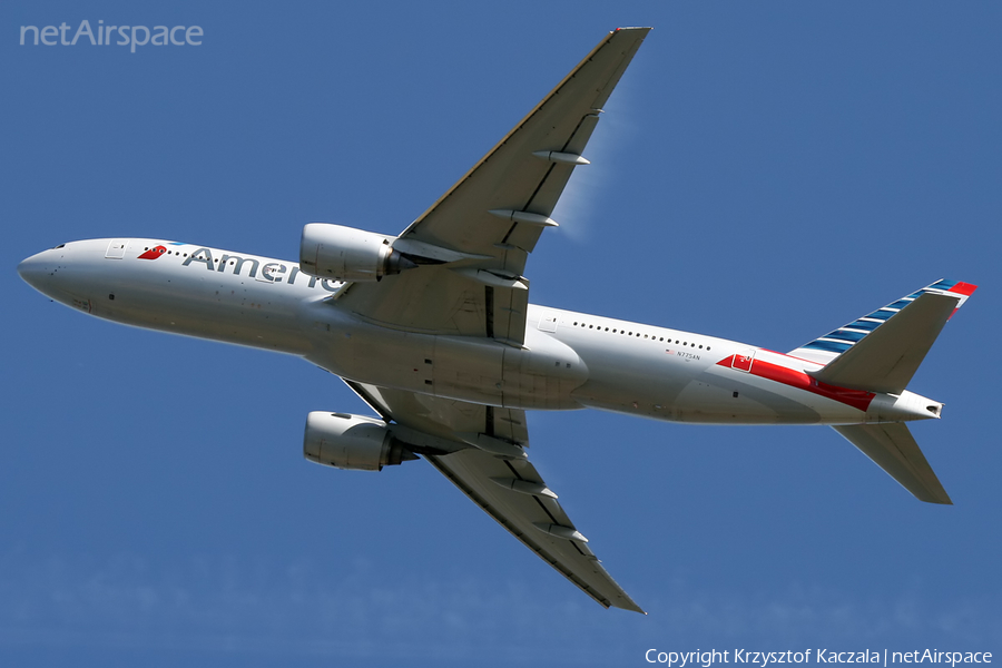 American Airlines Boeing 777-223(ER) (N775AN) | Photo 92274