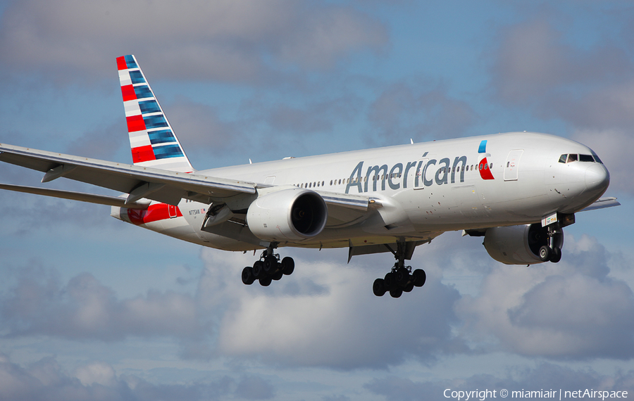 American Airlines Boeing 777-223(ER) (N775AN) | Photo 65103