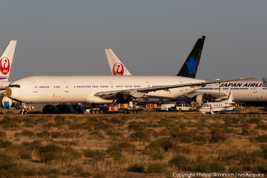 All Nippon Airways - ANA Boeing 777-381(ER) (N775KW) | Photo 613490