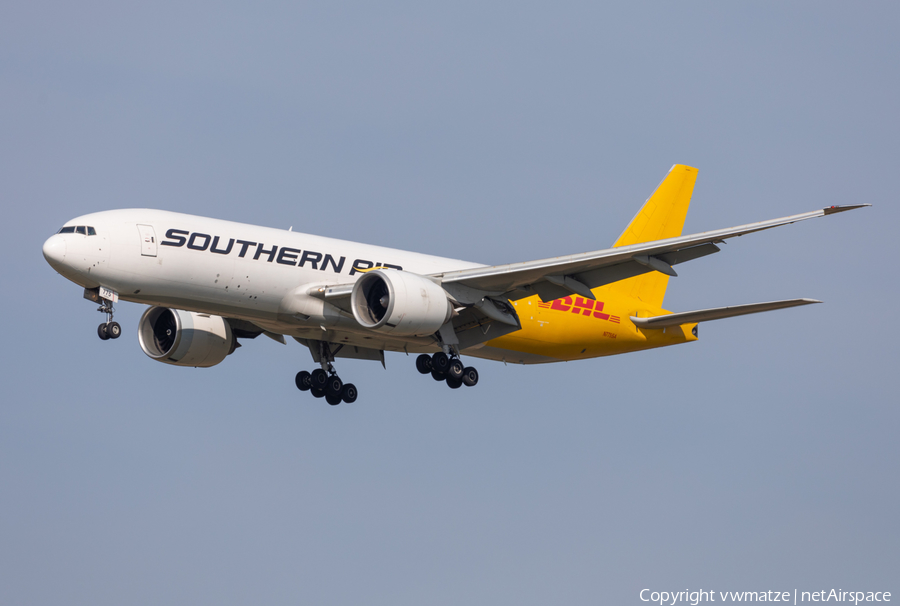 Southern Air Boeing 777-FZB (N775SA) | Photo 402713