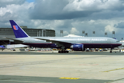 United Airlines Boeing 777-222 (N775UA) at  Paris - Charles de Gaulle (Roissy), France