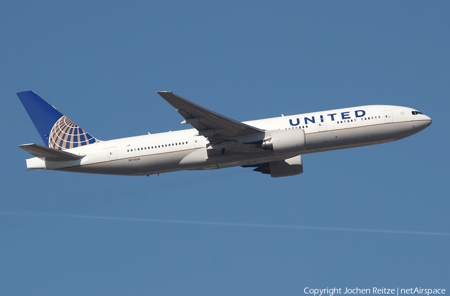 United Airlines Boeing 777-222 (N775UA) | Photo 25117