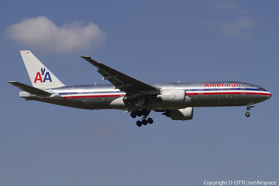 American Airlines Boeing 777-223(ER) (N776AN) | Photo 348467