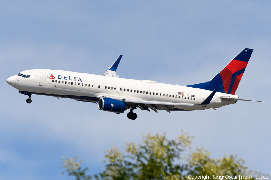 Delta Air Lines Boeing 737-8EH (N776DE) | Photo 542189