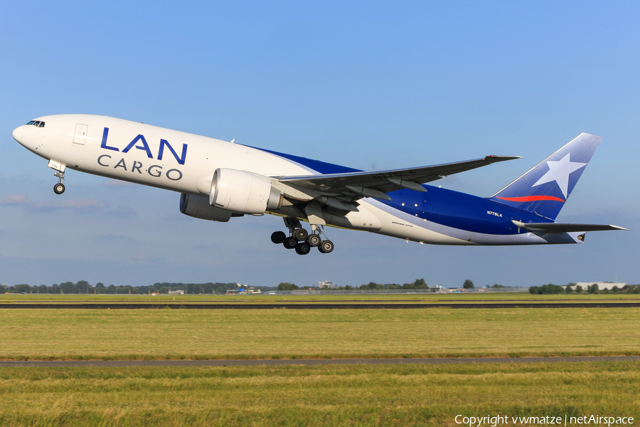 LAN Cargo Boeing 777-F16 (N776LA) | Photo 422798