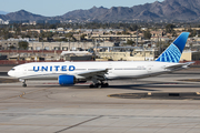 United Airlines Boeing 777-222 (N776UA) at  Phoenix - Sky Harbor, United States