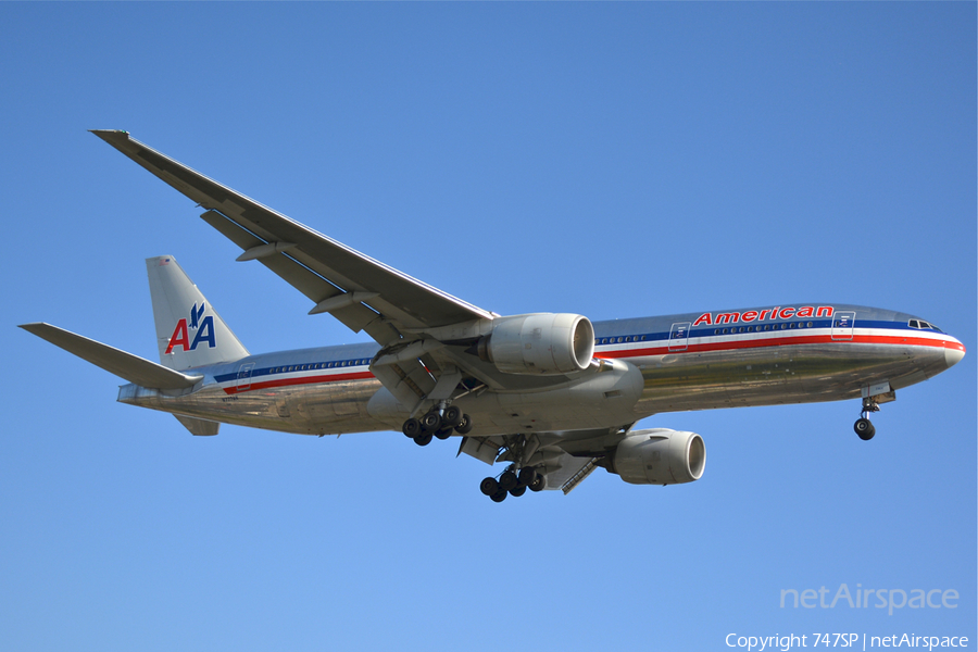 American Airlines Boeing 777-223(ER) (N777AN) | Photo 117393
