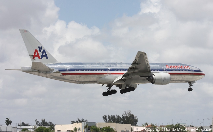 American Airlines Boeing 777-223(ER) (N777AN) | Photo 301731