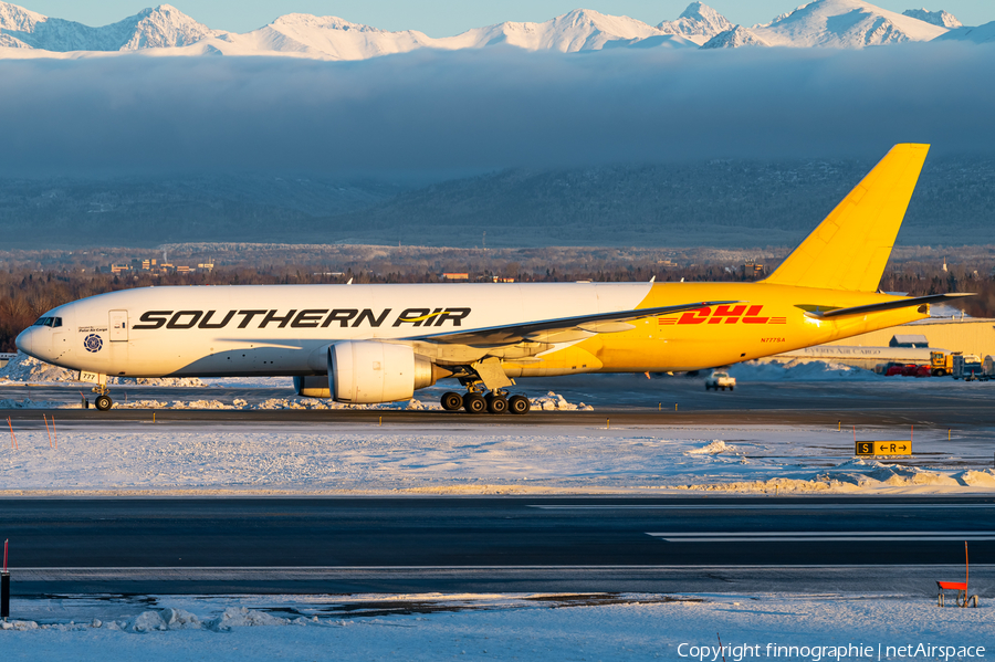 Southern Air Boeing 777-FZB (N777SA) | Photo 655802