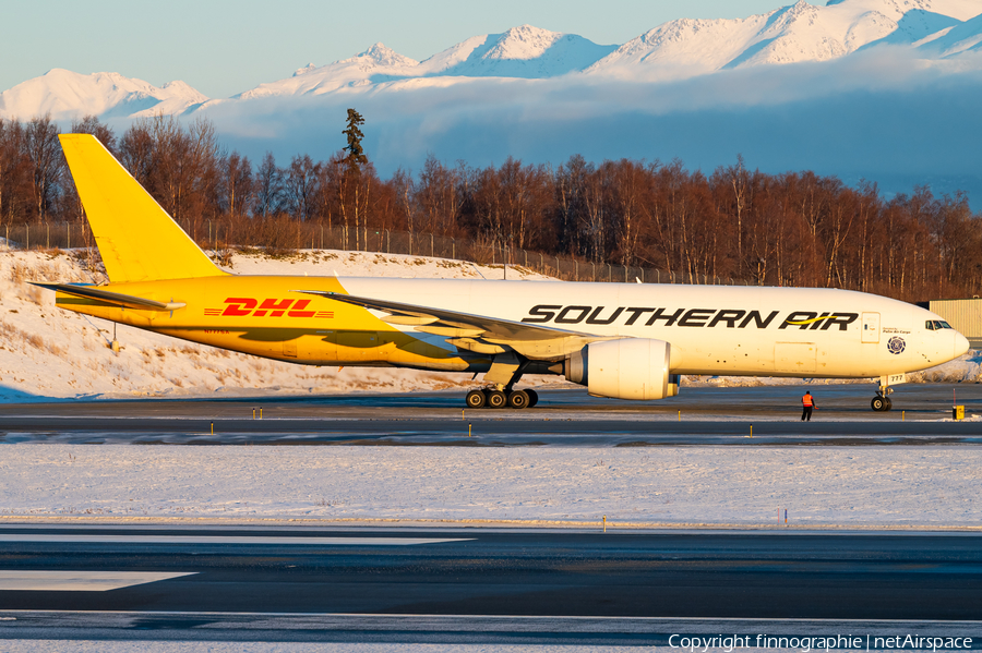 Southern Air Boeing 777-FZB (N777SA) | Photo 655803