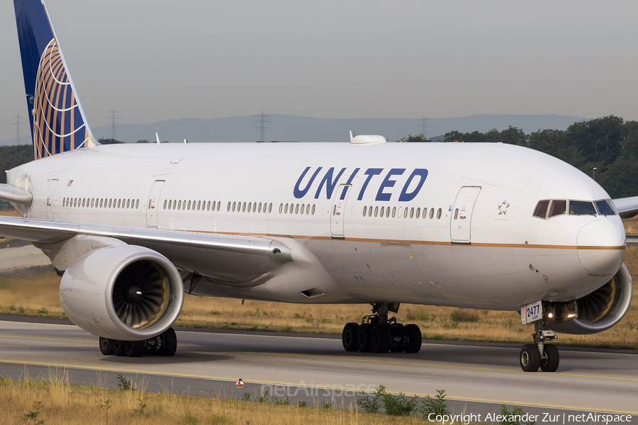 United Airlines Boeing 777-222 (N777UA) | Photo 125924