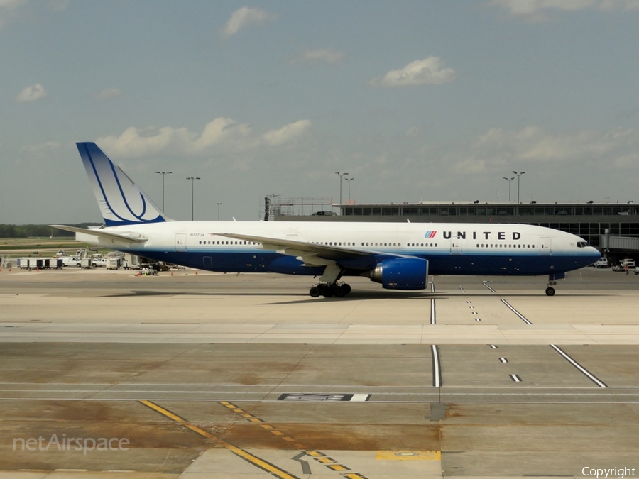 United Airlines Boeing 777-222 (N777UA) | Photo 76874