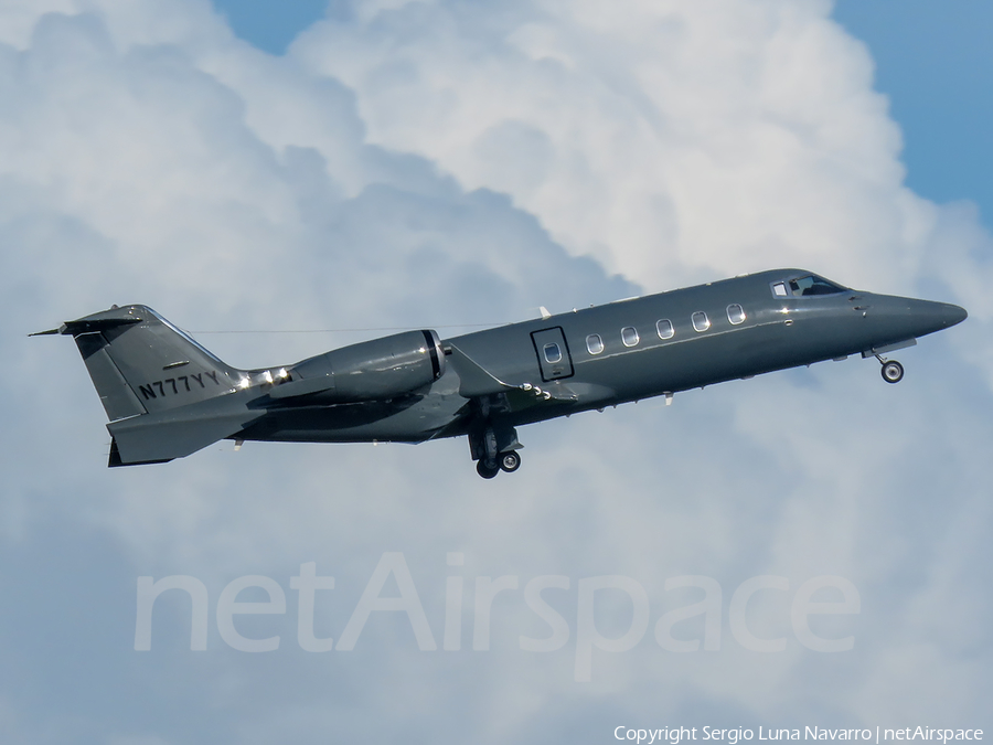 (Private) Bombardier Learjet 60 (N777YY) | Photo 288448