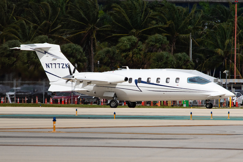 (Private) Piaggio P.180 Avanti II (N777ZK) at  Ft. Lauderdale - International, United States