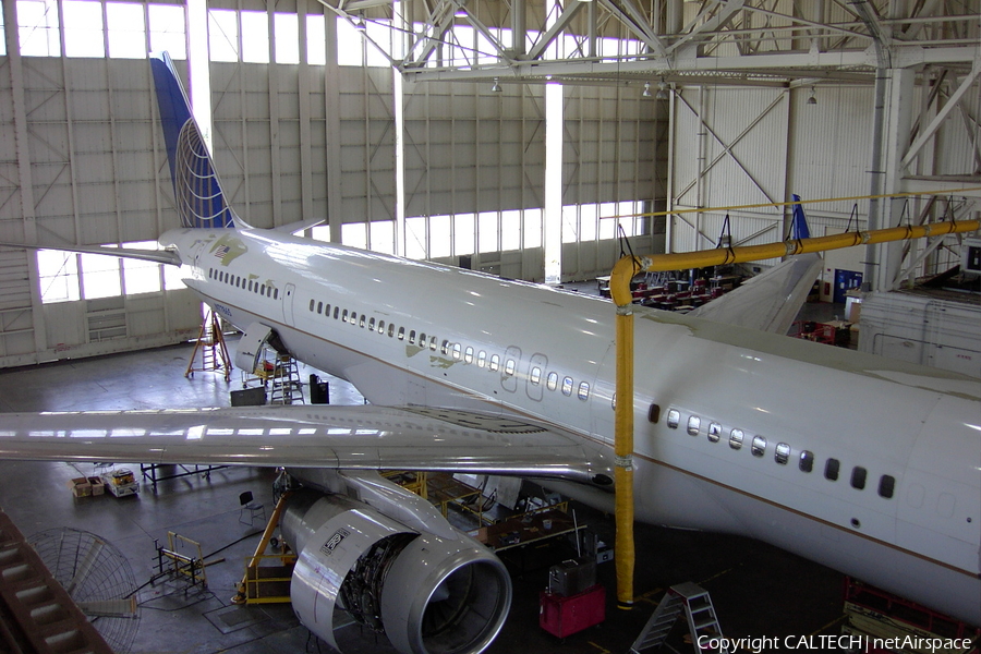 United Airlines Boeing 757-33N (N77865) | Photo 26774
