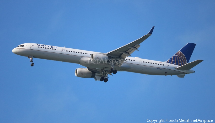 United Airlines Boeing 757-33N (N77865) | Photo 406872