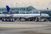 United Airlines Boeing 757-33N (N77867) at  Chicago - O'Hare International, United States