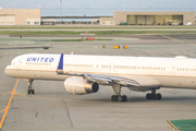 United Airlines Boeing 757-33N (N77867) at  San Francisco - International, United States