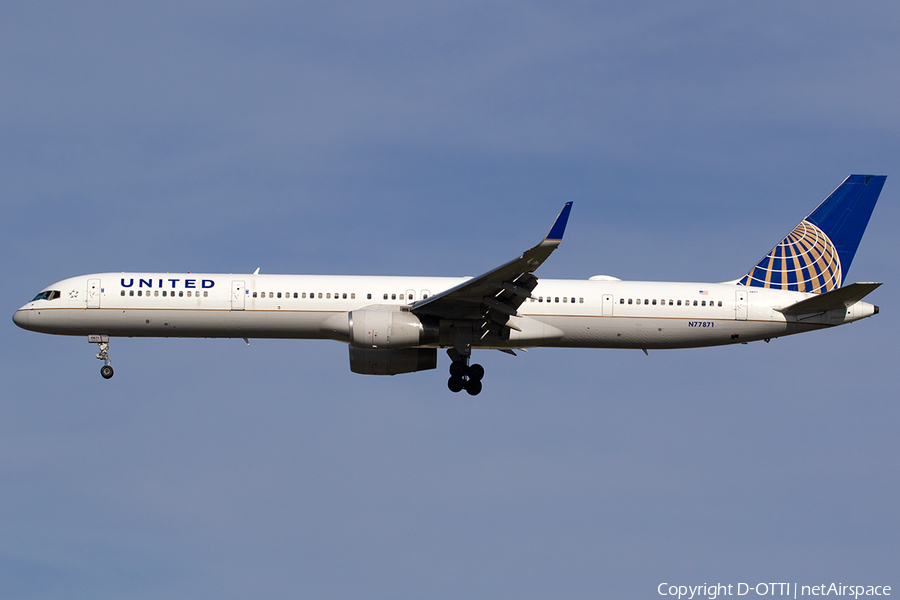 United Airlines Boeing 757-33N (N77871) | Photo 566279