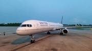 United Airlines Boeing 757-33N (N77871) at  Orlando - International (McCoy), United States