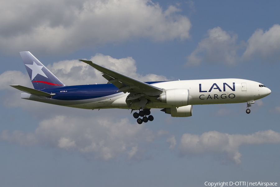 LAN Cargo Boeing 777-F16 (N778LA) | Photo 438155