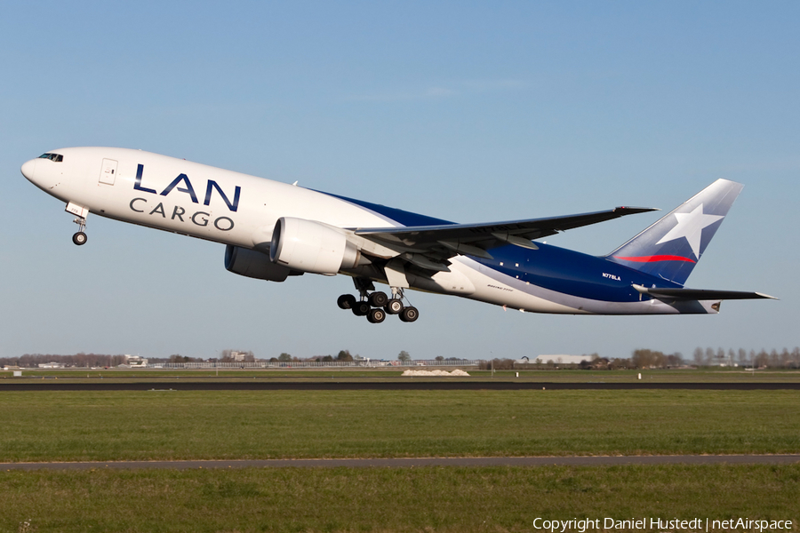 LAN Cargo Boeing 777-F16 (N778LA) | Photo 641081