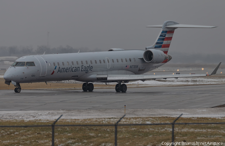 American Eagle (SkyWest Airlines) Bombardier CRJ-701ER (N778SK) | Photo 373188