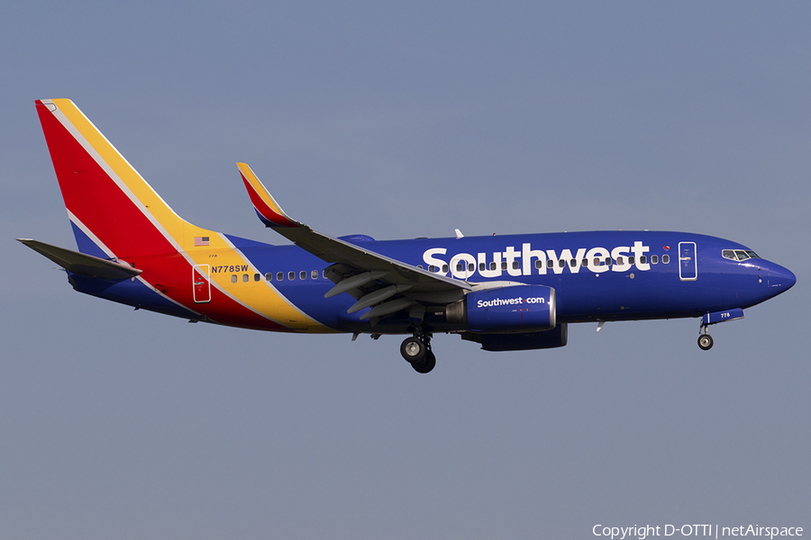 Southwest Airlines Boeing 737-7H4 (N778SW) | Photo 537481