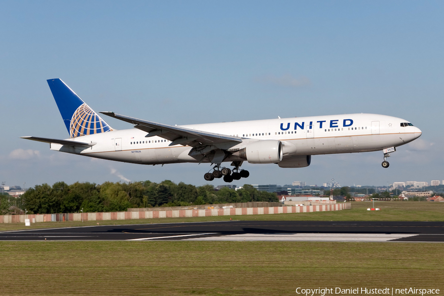 United Airlines Boeing 777-222 (N778UA) | Photo 646538