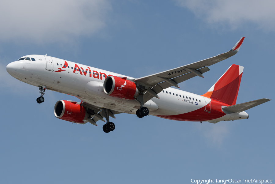 Avianca Central America Airbus A320-251N (N779AV) | Photo 378977