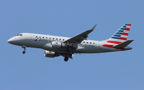 American Eagle (Envoy) Embraer ERJ-170SE (ERJ-170-100SE) (N779RN) at  Chicago - O'Hare International, United States
