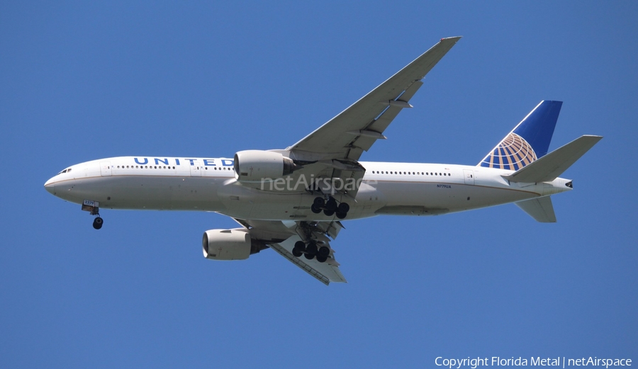 United Airlines Boeing 777-222(ER) (N779UA) | Photo 305613